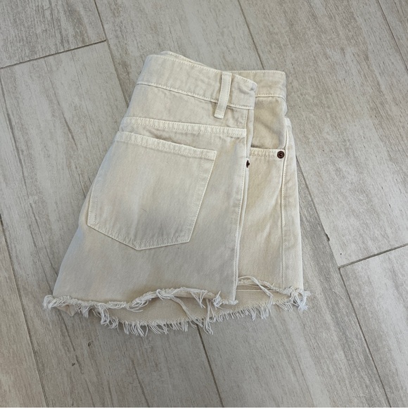 ZARA denim shorts - Picture 5 of 10